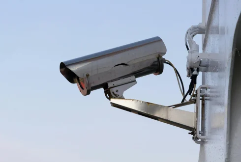 دوربین مداربسته تحت شبکه (IP) یا آنالوگ؟ مقایسه جامع برای انتخاب بهتر