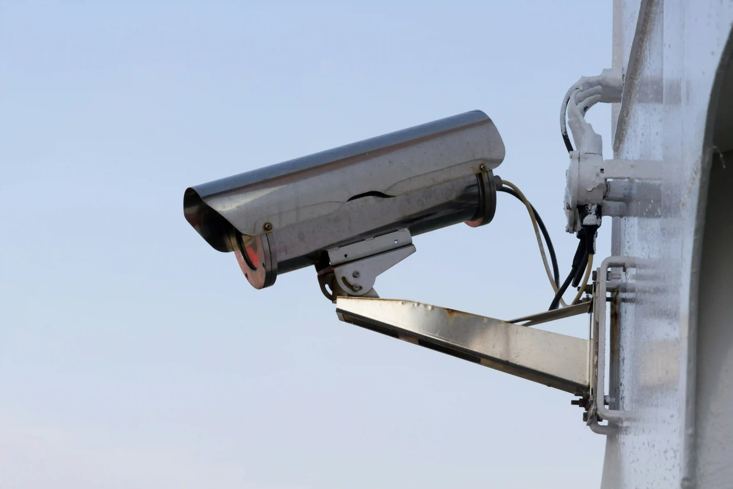 دوربین مداربسته تحت شبکه (IP) یا آنالوگ؟ مقایسه جامع برای انتخاب بهتر