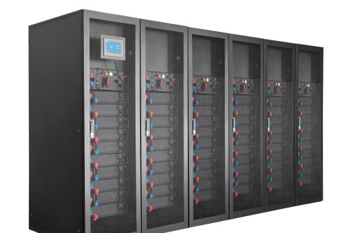 بررسی تفاوت UPS آنلاین، لاین اینتراکتیو و آفلاین؛ کدام برای شما مناسب است؟